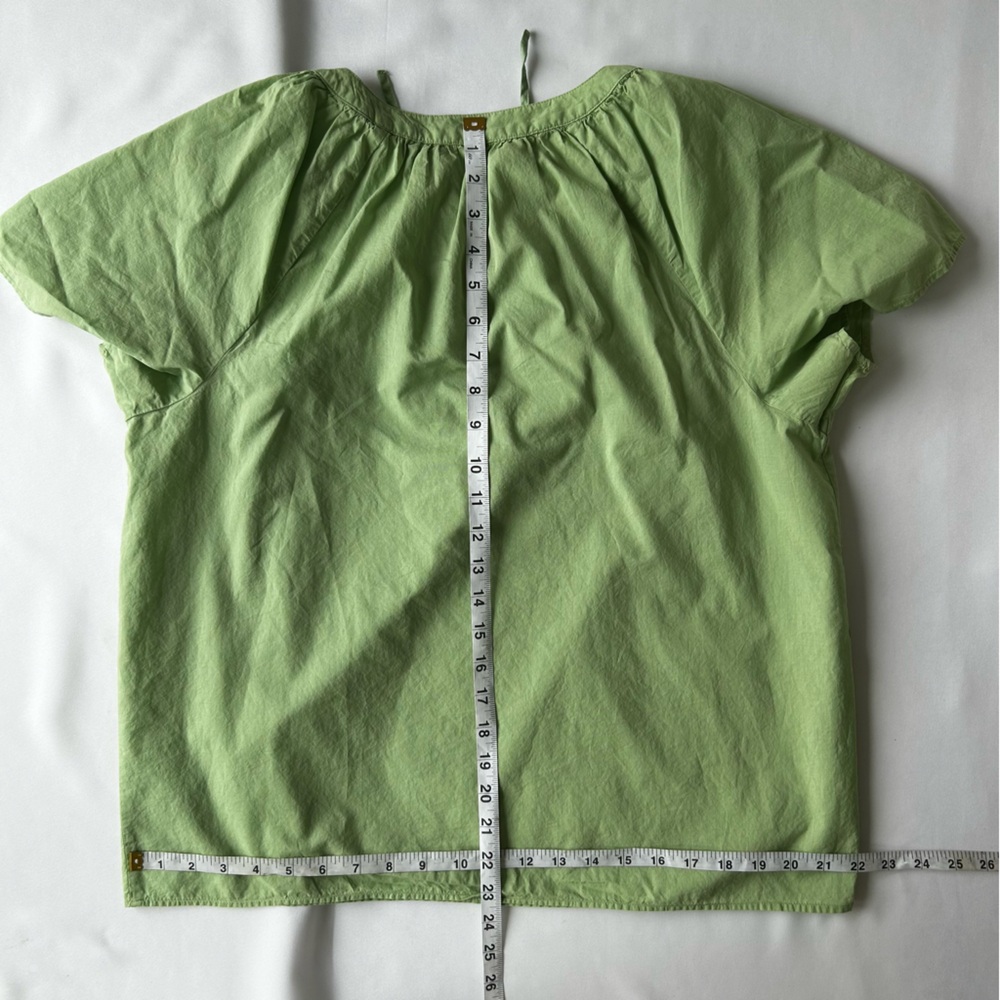 Ann Taylor Loft Green Women's Top - Picture 4 of 6